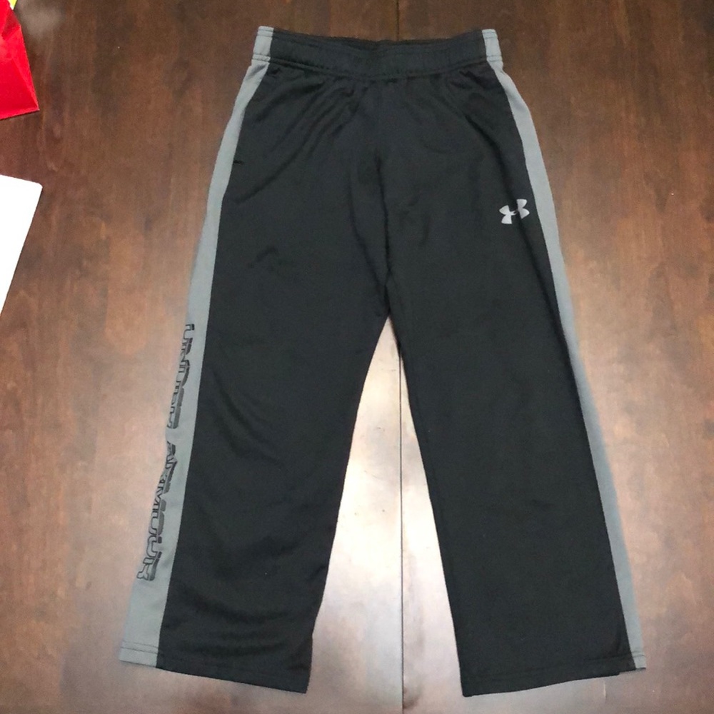 Under armour youth small sweatpants